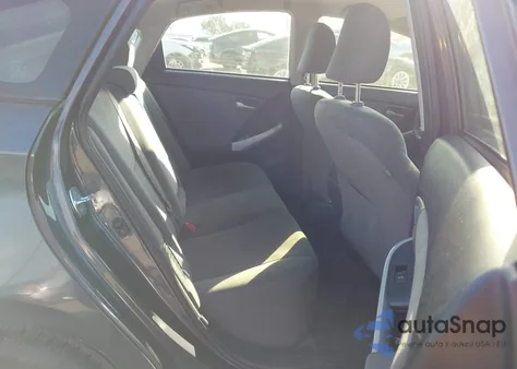 2013 Toyota Prius Two z USA, uszkodzony, nr VIN JTDKN3DU8D1665964